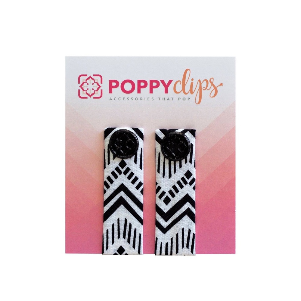 Black and white PoppyClips